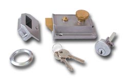 Cylinder Nightlatches